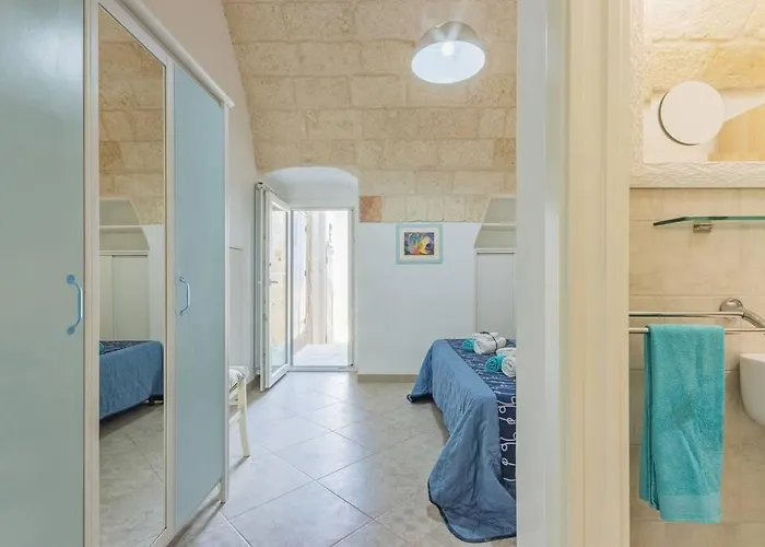 Extravacanza Spiraglio Di Mare * פולינאנו א מארה